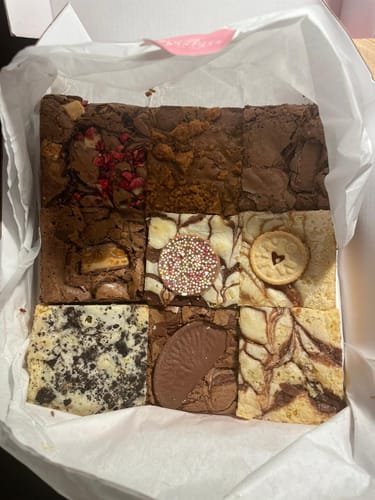 Customer photo review of Treat Yourself Brownie & Blondie Mixed Box