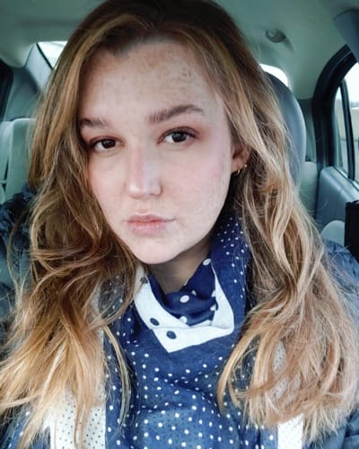 Customer photo review of Sparkle Hoops - 14 Karat Gold