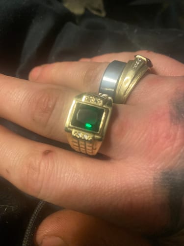 Customer photo review of Men's Solid 10K Gold Green Emerald Ring 0.08ct Natural Diamonds Man Jewelry Gift