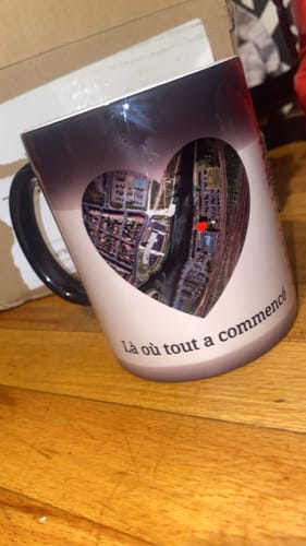 Customer photo review of Tasse Magique Personnalisée 325ml