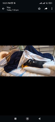 Customer photo review of Knee Stabler - Long (19" Brace) |Ideal firm Knee support that limits knee motion & stabilizes the knee with mediolateral metal supports | Color - Black