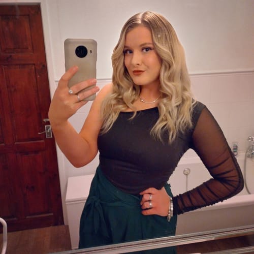 Customer photo review of 16" Lace Clip-in Human Hair Extension (140g)