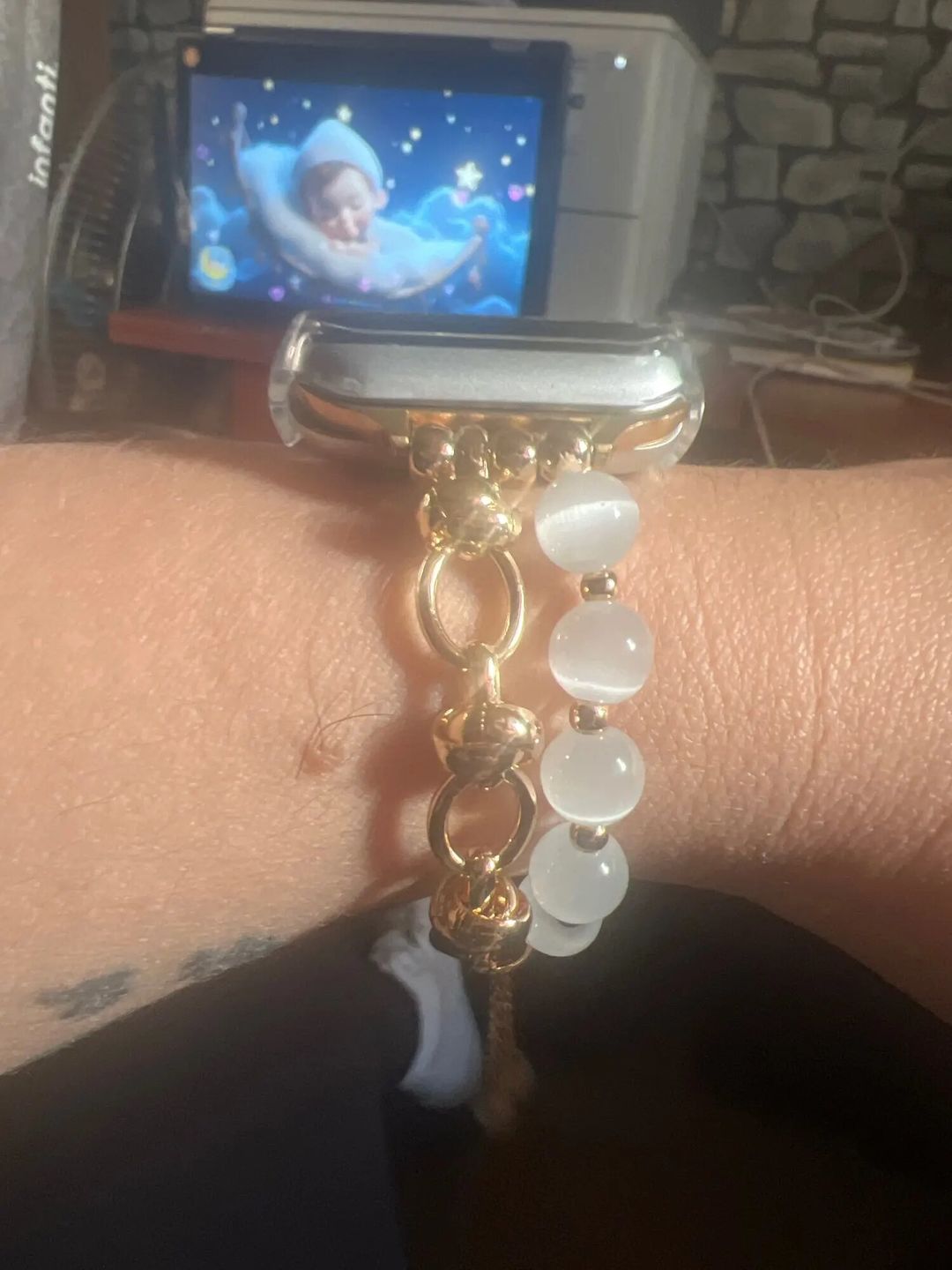 Customer photo review of Appel Watch Metallarmband "Perl"