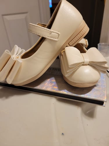 Customer photo review of [Beige Shimmer 2.0] FLAWED Bow Shoes