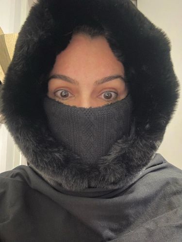 Customer photo review of Icone™ Vinterpels Hue Tørklæde Maske