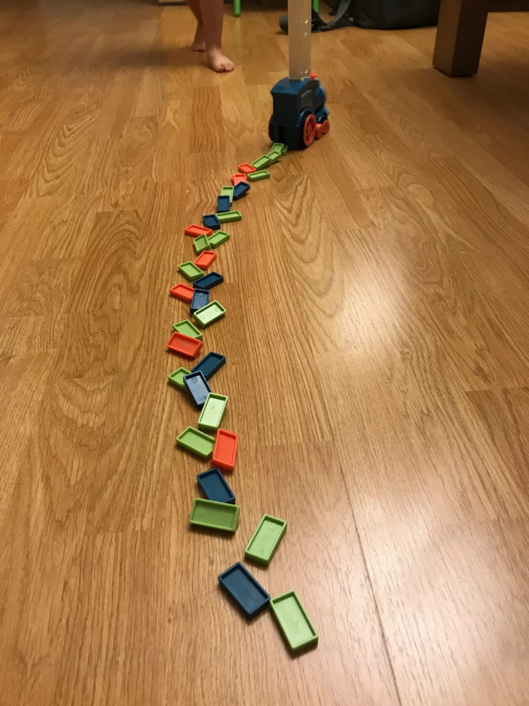 Customer photo review of Train électrique Domino éducative (+ Dominos offerts)