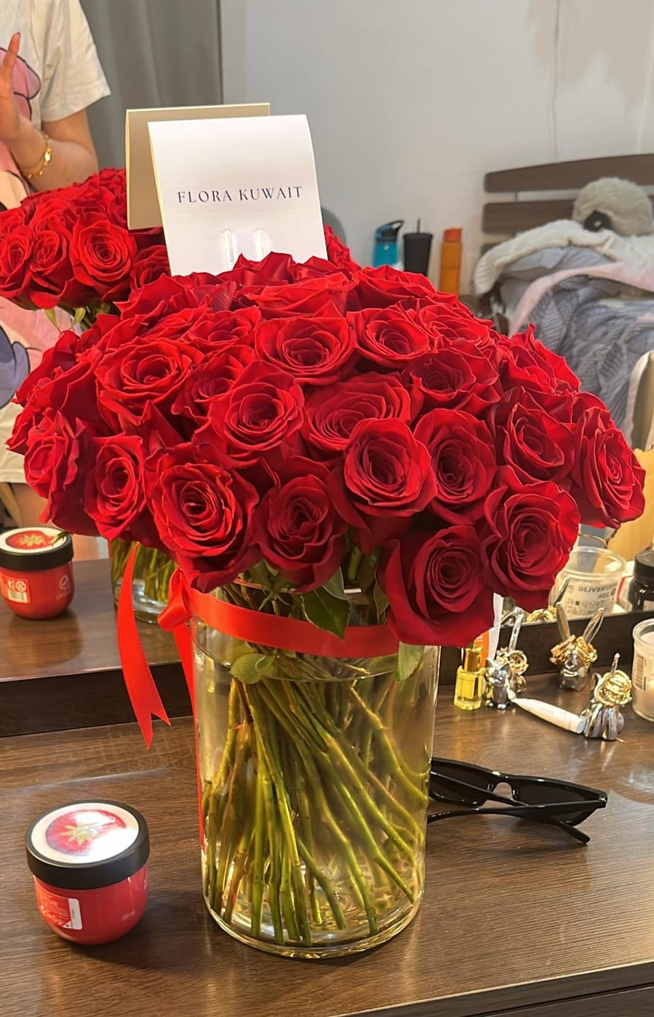 Customer photo review of 50 Stunning Red Roses