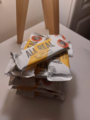 Customer photo review of Choc Orange Protein Bar