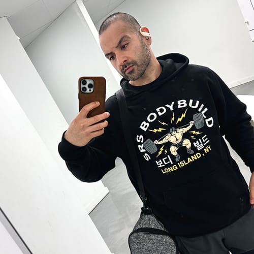 Customer photo review of srs bodybuild HOODIE