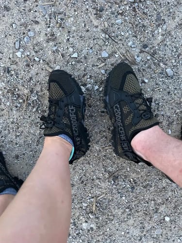 Customer photo review of WildWalker - Orthopädischer Lauf- & Wanderschuh