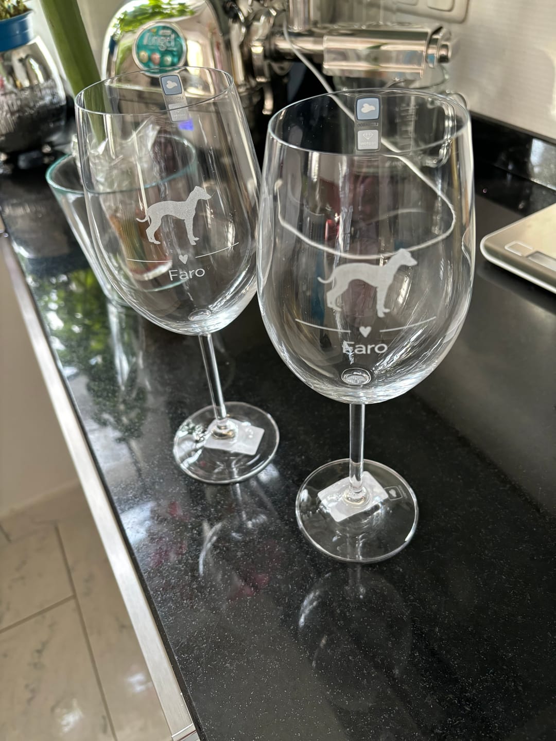 Customer photo review of Meine Hunde - Individuelles Weinglas