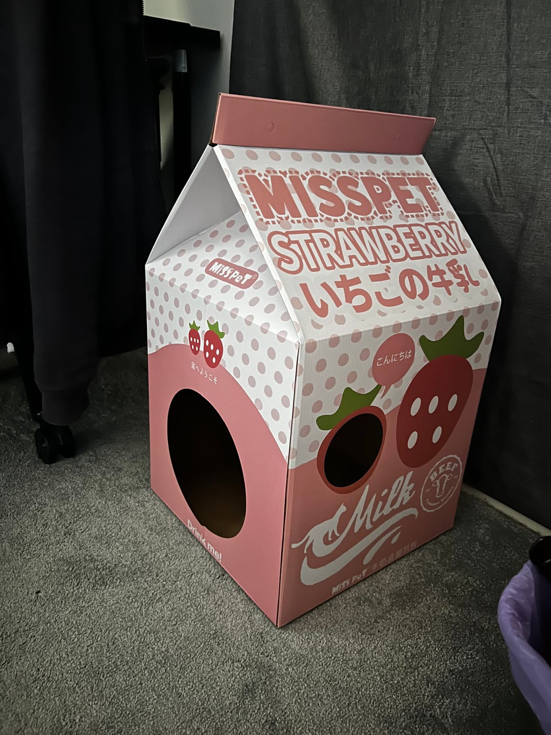 Customer photo review of Misspet Milk Box | Cat Scratcher and Nest