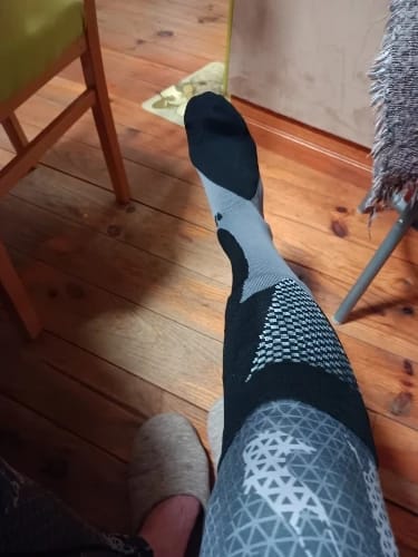 Customer photo review of Sport Kniesocken