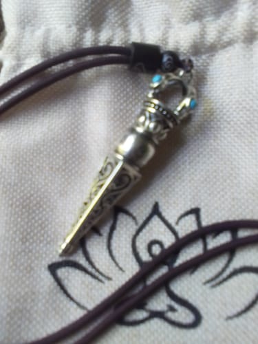 Customer photo review of FREE Today: High Spiritual Tibetan Om Mani Padme Hum Dorje Vajra Wisdom Rotatable Necklace Pendant