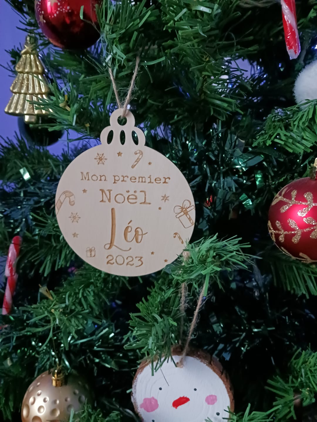 Customer photo review of Boule de Noël Personnalisée - Mon Premier Noël