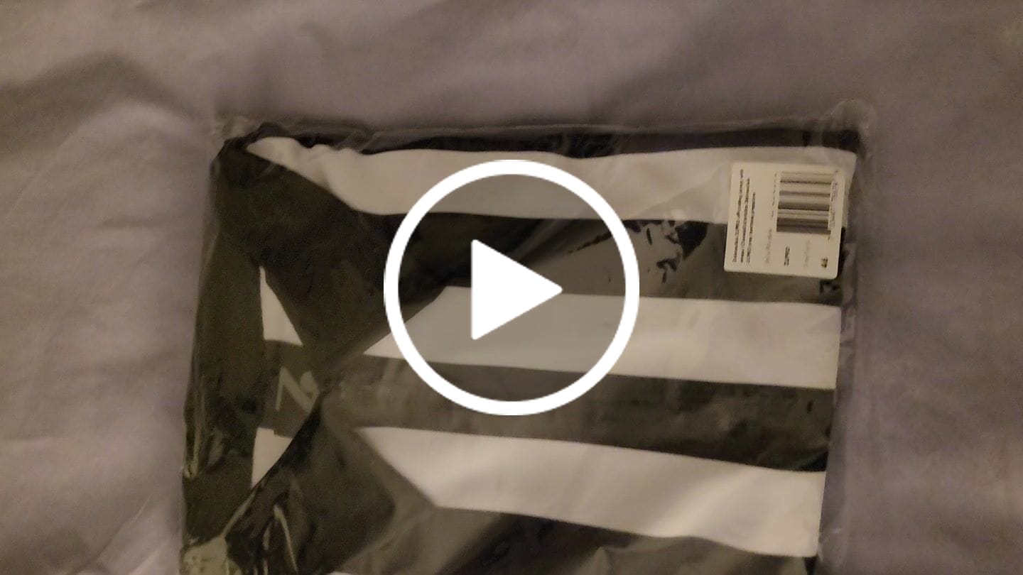 Customer video review of ZEBRASCLUB ZL-PRO HOCKEY REFEREE JERSEY WITH SNAPS - LINESMAN