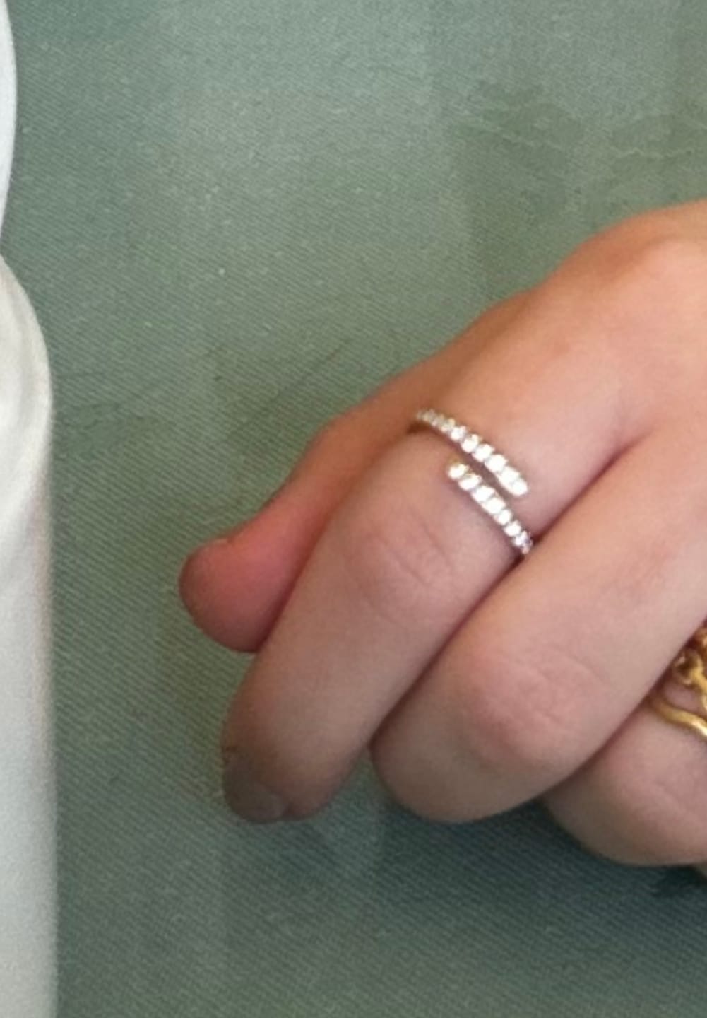 Customer photo review of Mayla Ring | 18K vergoldet