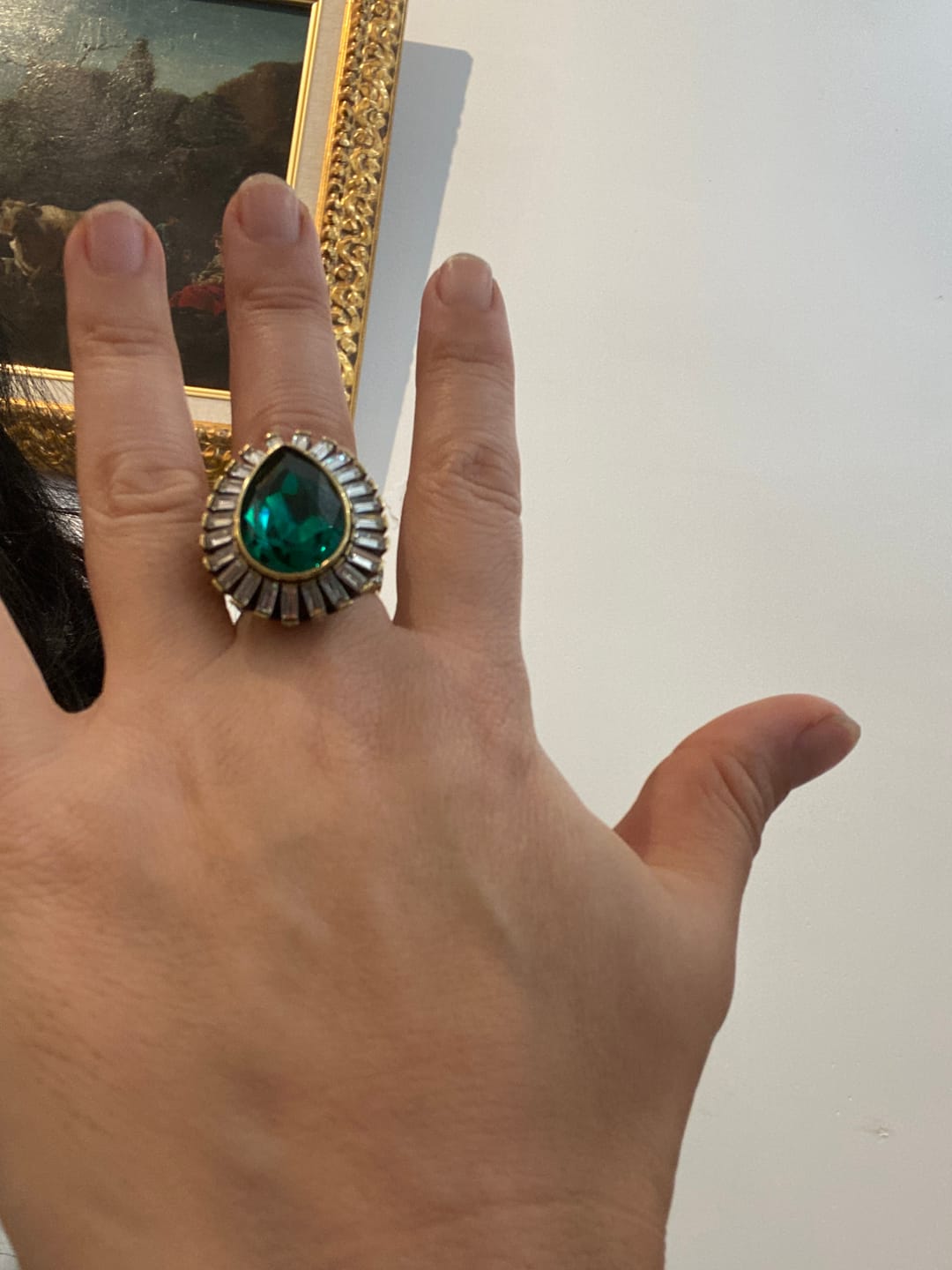 Customer photo review of Heidi Daus® "Enchante" Crystal Magnetic Interchangeable Ring
