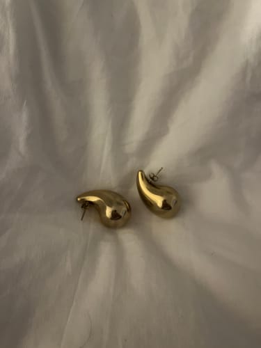 Customer photo review of Celeste Drop Earring