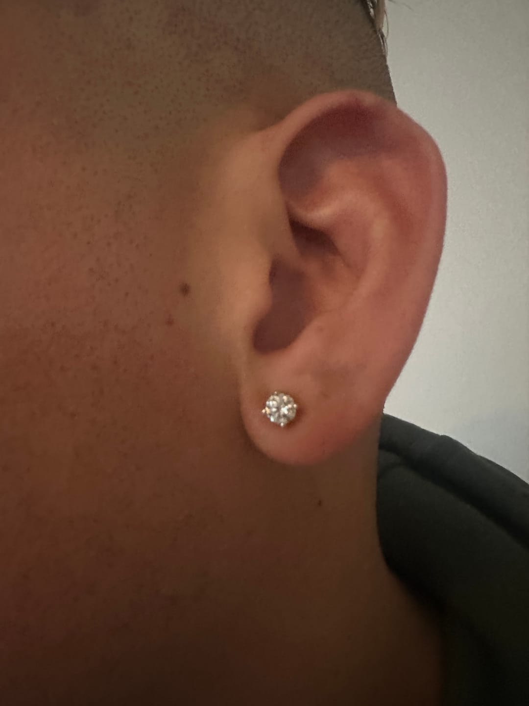 Customer photo review of DIAMOND STUDS. 5MM - MOISSANITE