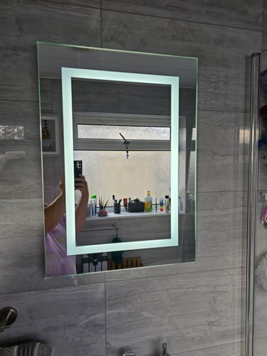 Customer photo review of Tavistock Clarion 700 x 500mm LED Mirror Bluetooth Speakers Demister