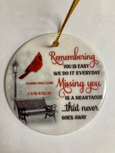 Customer photo review of Cardinals Winter Memorial Personalized Circle Ornament