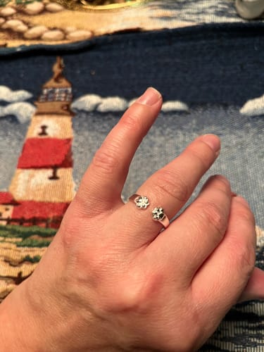 Customer photo review of Paw Hug Ring