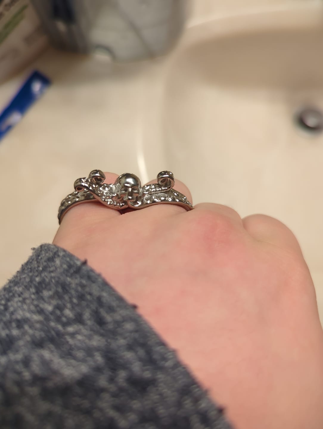 Customer photo review of DOUBLE FINGER OCTOSKULL RING