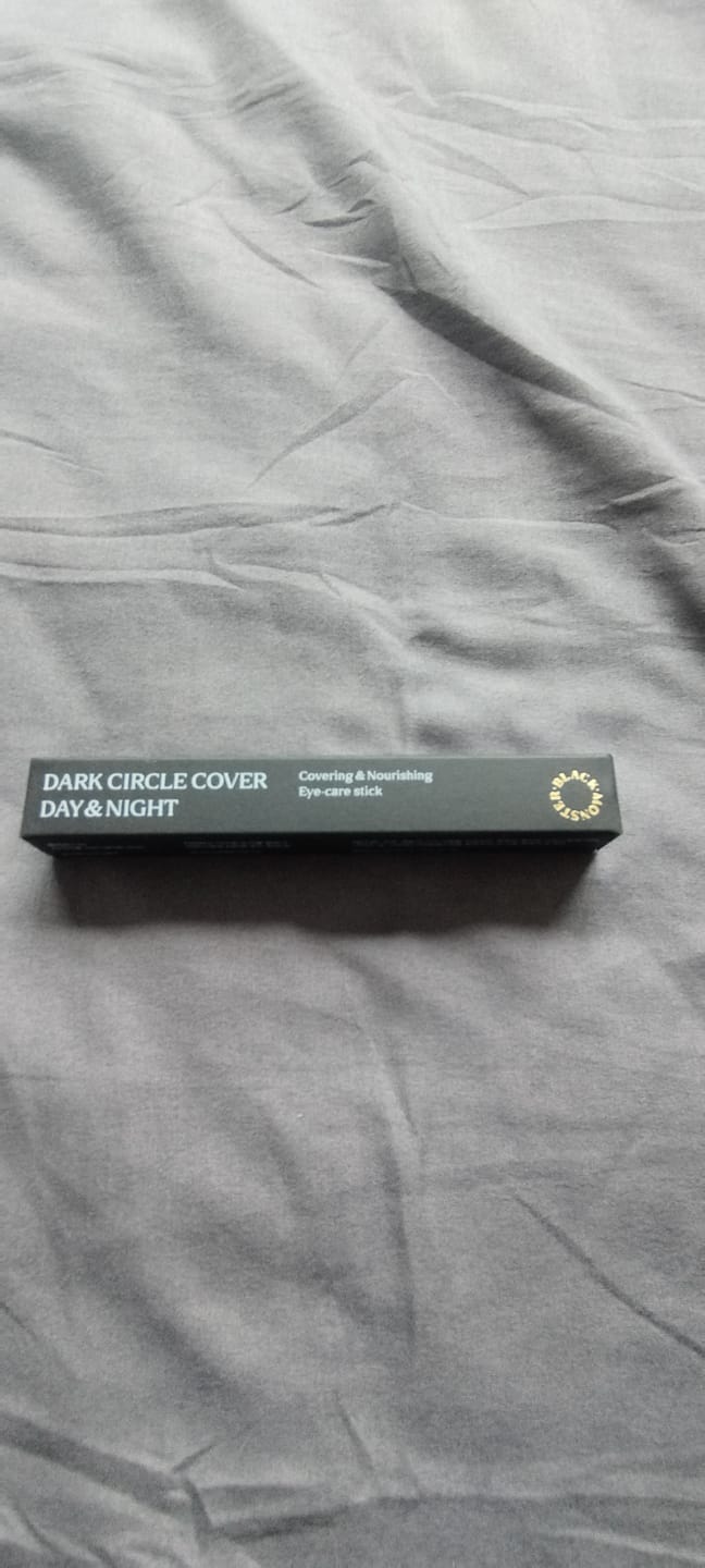 Customer photo review of Dark Circle Treatment & Concealer