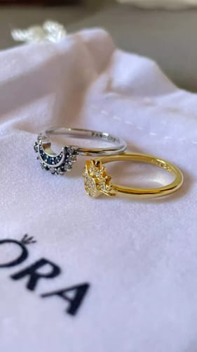 Customer photo review of ANILLO SOL/LUNA CELESTIAL PANDORA