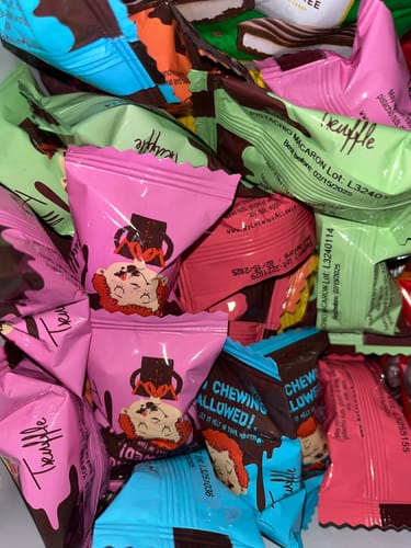 Customer photo review of Premium Hot Chocolate Mix Tin