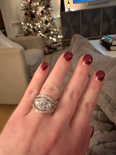 Customer photo review of 3-Stone 0.8ct CZ Split Shank Ring in Sterling Silver