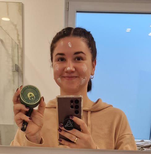 Customer photo review of Radiating Cream - Jícama & Aloe Vera