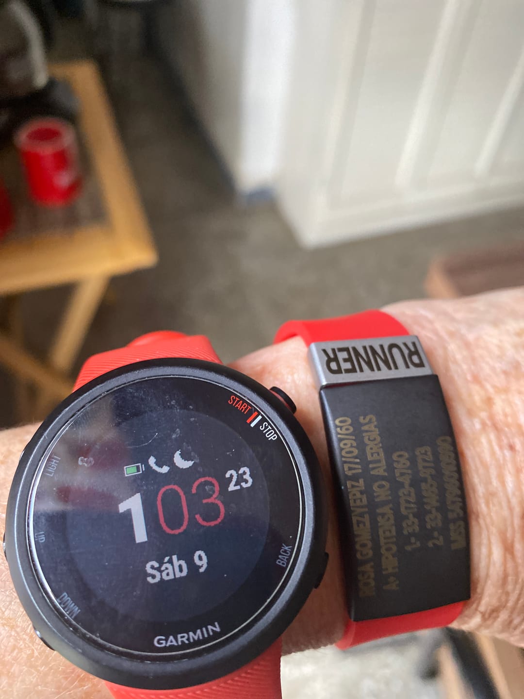 Customer photo review of AxoID - Brazalete de Emergencia