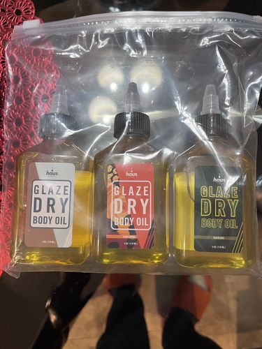 Customer photo review of NEW CLASSIC GLAZE DRY BODY OIL | MINI TRIO | ORIGINAL, HOMECOMING + BLACK LOVE