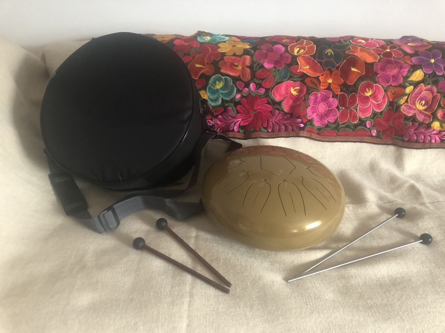 Customer photo review of Sonodrum Zungentrommel - "Standard" - Handgefertigt - 30cm - 11 Zungen - D-Dur