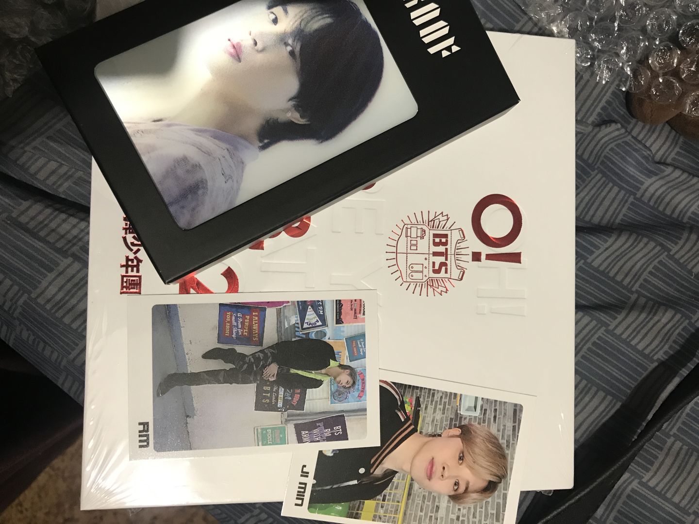 Customer photo review of BTS - 1ST MINI ALBUM O!RUL8,2?