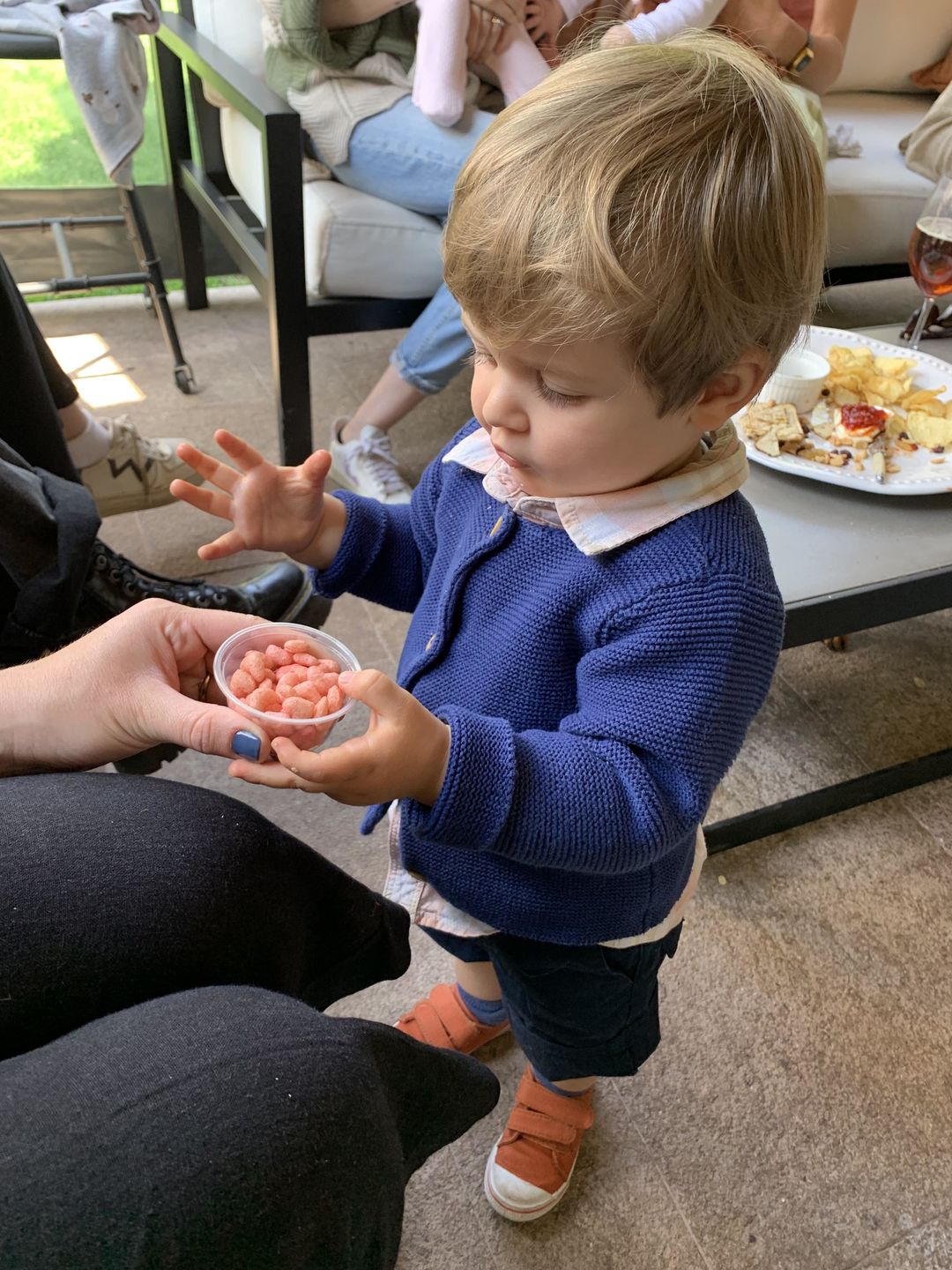 Customer photo review of Puffs Frutilla Betarraga Familiar