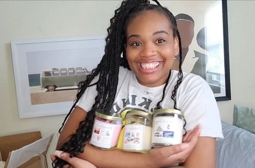 Customer photo review of Limited Edition Vision Board Manifestation Candle "Bundle"