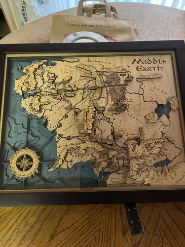 Customer photo review of 3D EARTH WOOD MAP SPECIAL EDITION