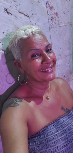 Customer photo review of 100% Natural & Organic Tanning Oil