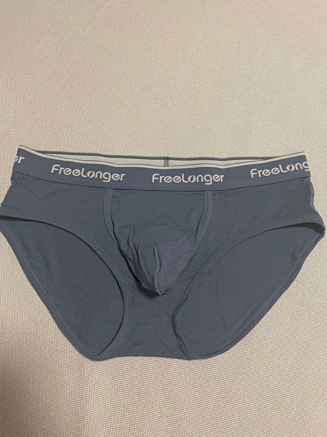 Customer photo review of Men's Separate Big Pouch Comfy Briefs