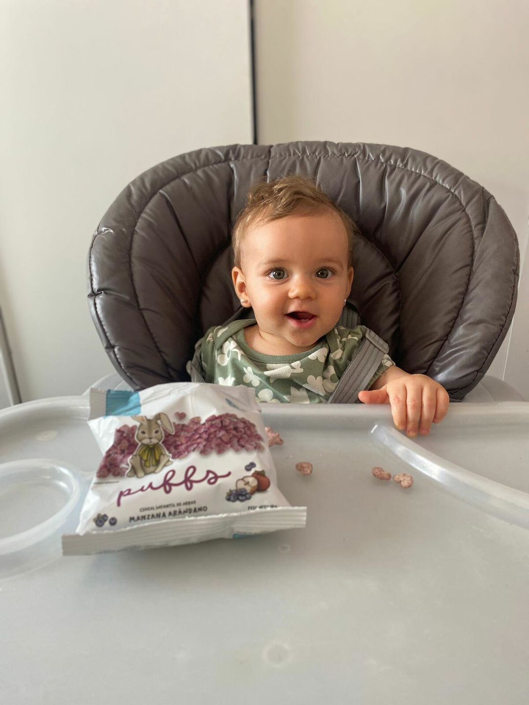 Customer photo review of Puffs Manzana Arándano Individual