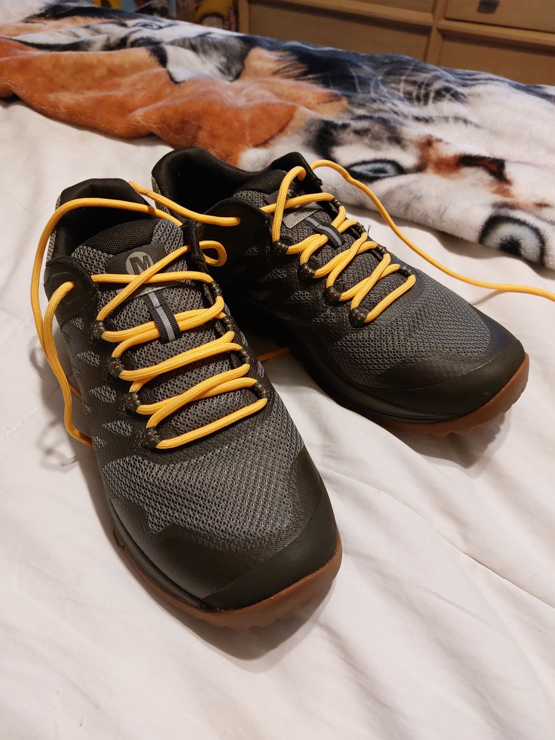 Customer photo review of Round Standard Shoe Laces - Solids