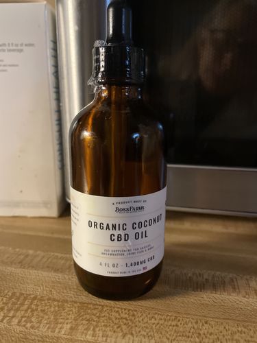 Customer photo review of Organic Coconut CBD Oil : Hip & Joints Health / Skin & Coat : 4 oz - 1,400 mg