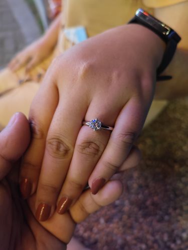 Customer photo review of 1ct Solitaire 6-prong Engagement Ring