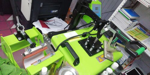 Customer photo review of Kit Sublimacion 8 En 1 Plancha 30 X 40 Tazas Gorras Playeras