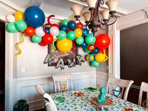 Customer photo review of Create Your Own Color Mix - DIY Balloon Garland Kit