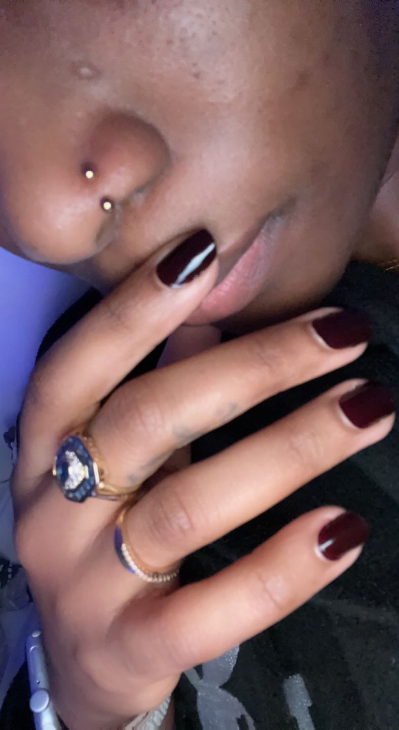 Customer photo review of Piercing Julia