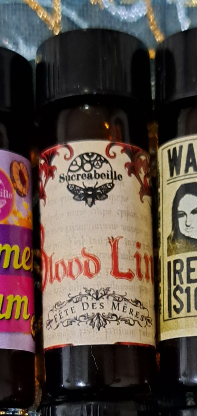 Customer photo review of Bloodline